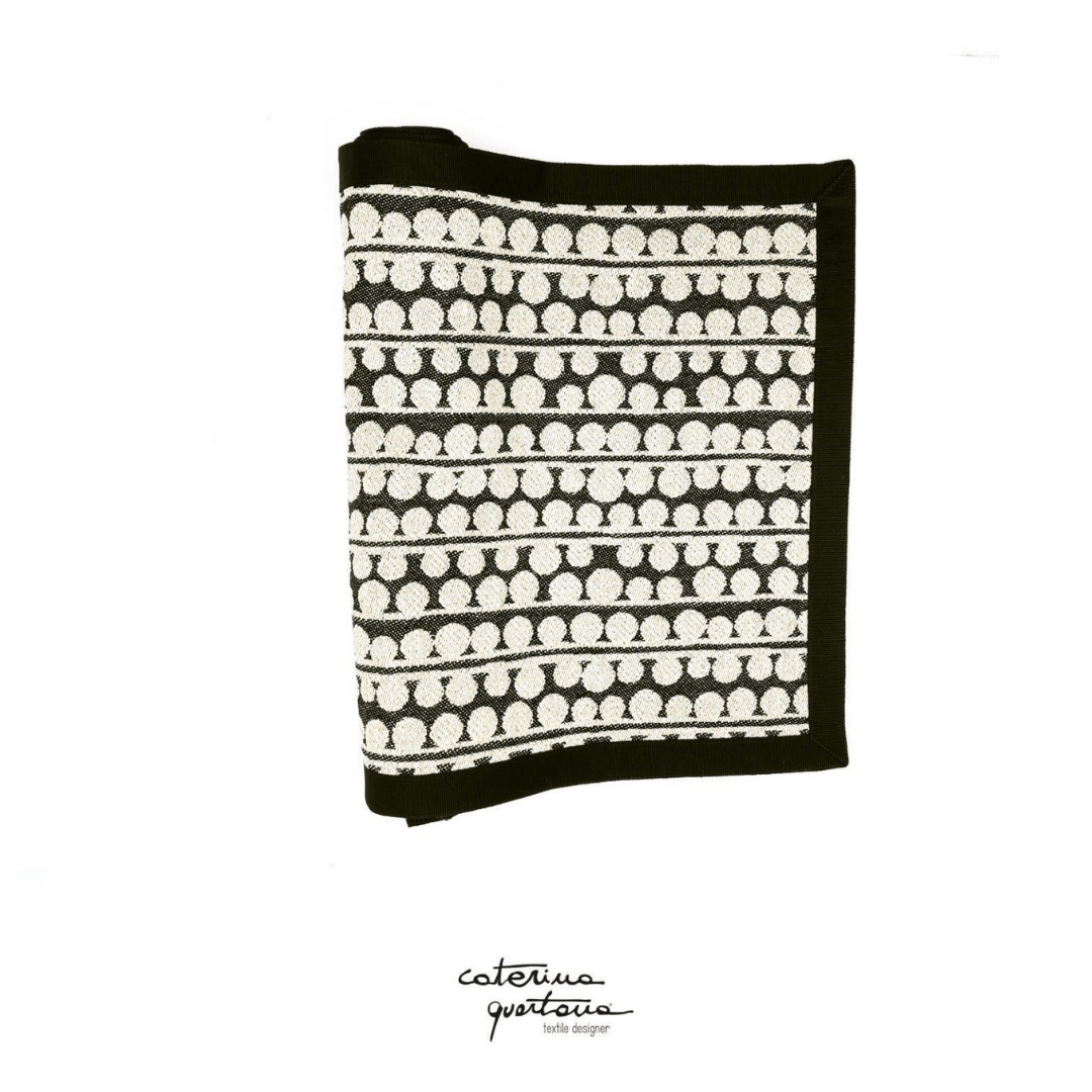 Striscia Decorativa in Lino disegno Bouclé colore nero con bordo in canetè nero