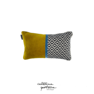 Cuscino in Lino disegno Losanghe color nero, velluto giallo zafferano, nastro in velluto color carta da zucchero