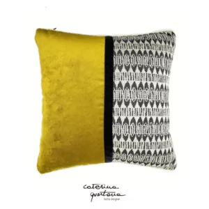 Cuscino in lino disegno Frisée color écru e nero unito al velluto color oro e nero